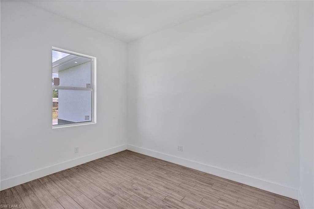 2503 Tena AVE N-16