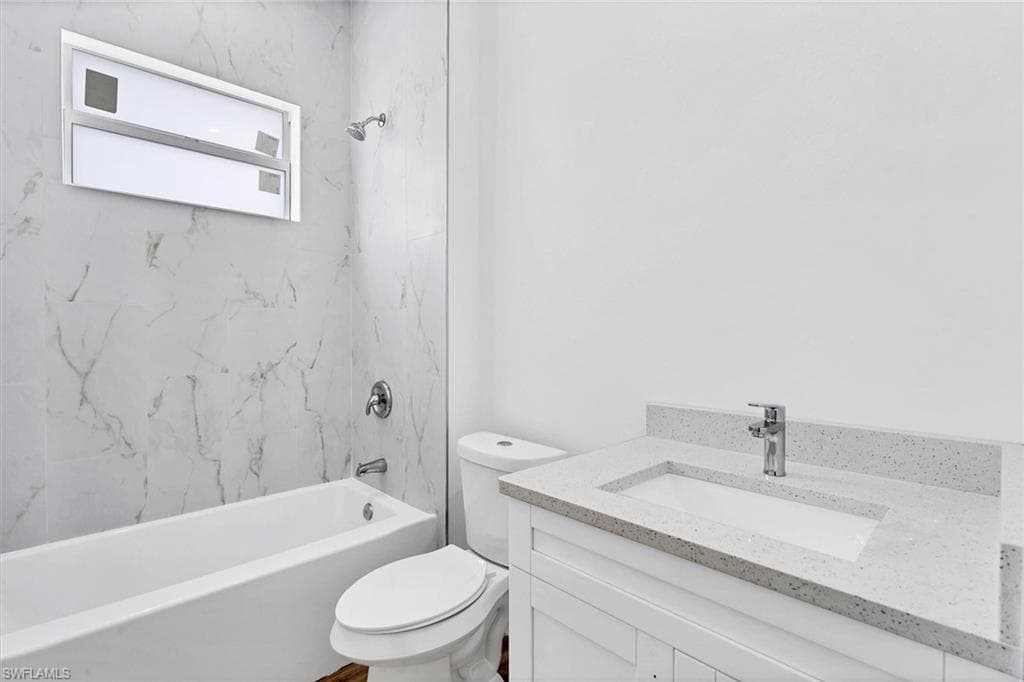 2503 Tena AVE N-22