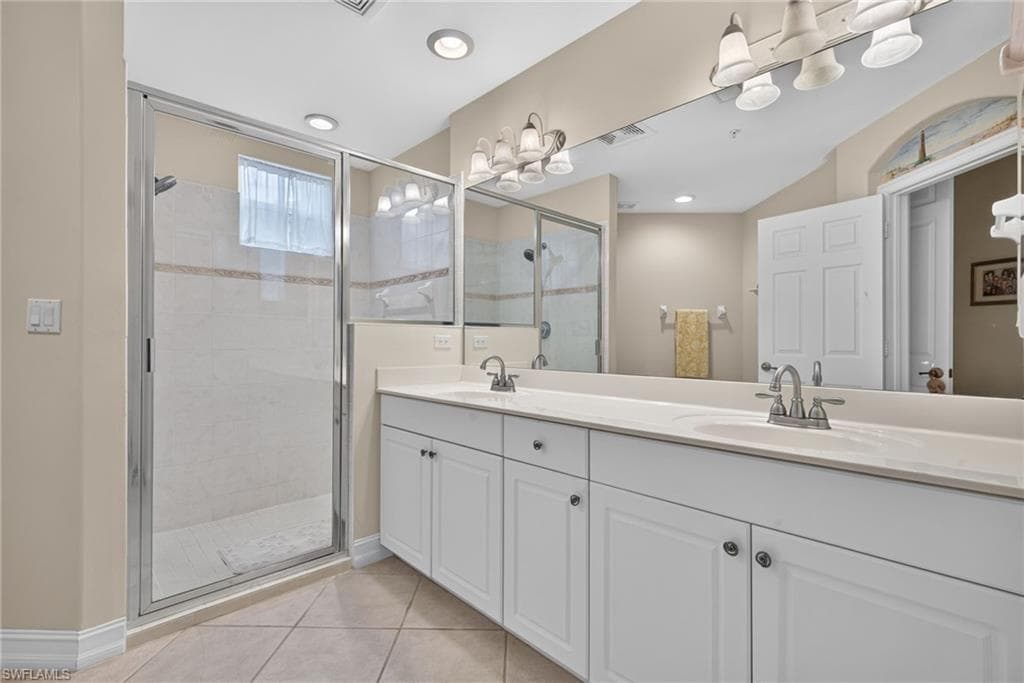 1672 Tarpon Bay DR S 102-19