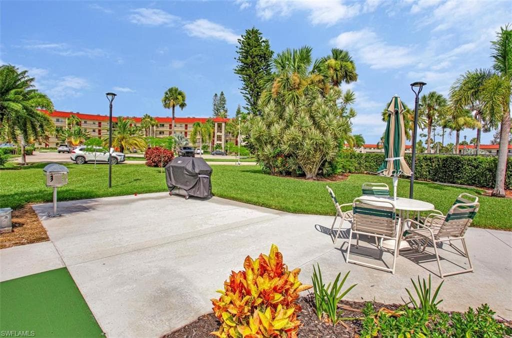4298 27th CT SW 101-28