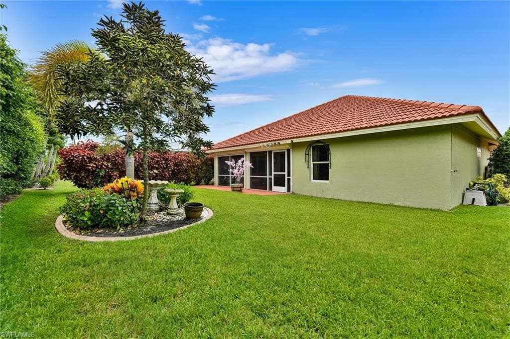 5866 Westbourgh CT-26