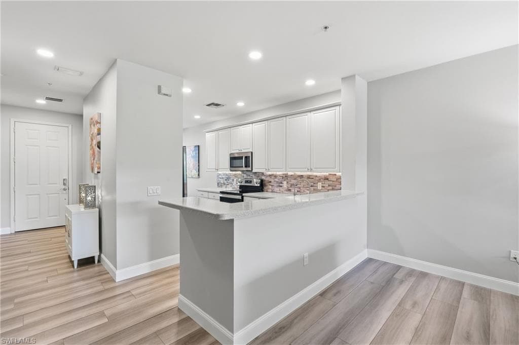 14531 Abaco Lakes DR 102-8