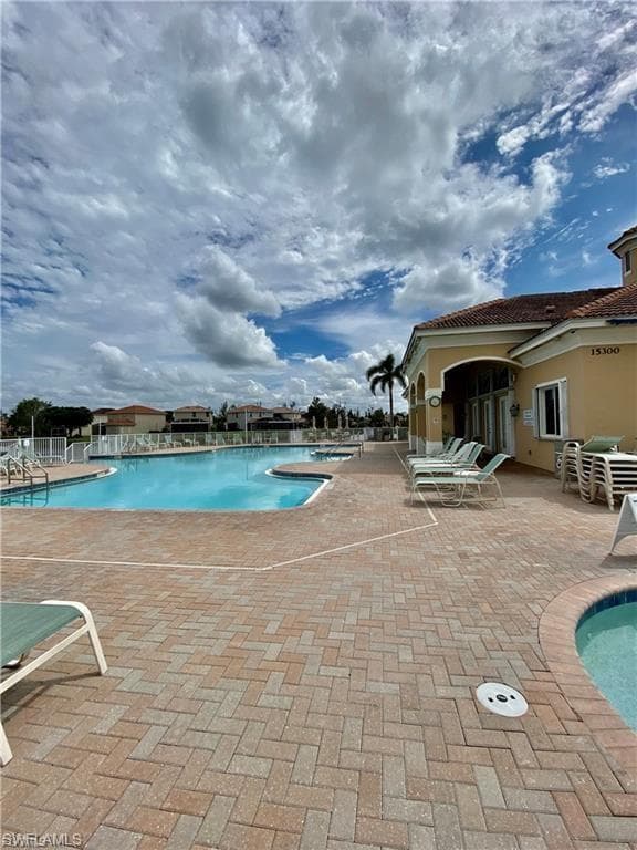 8929 Spring Mountain WAY-28