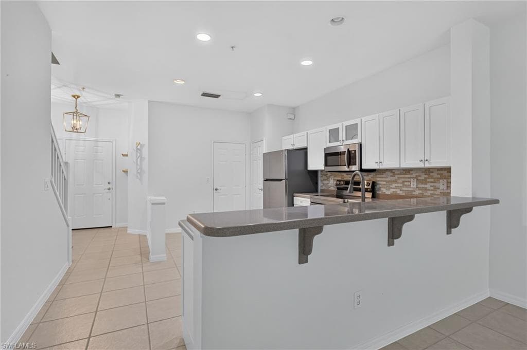 15995 Caldera LN 69-19