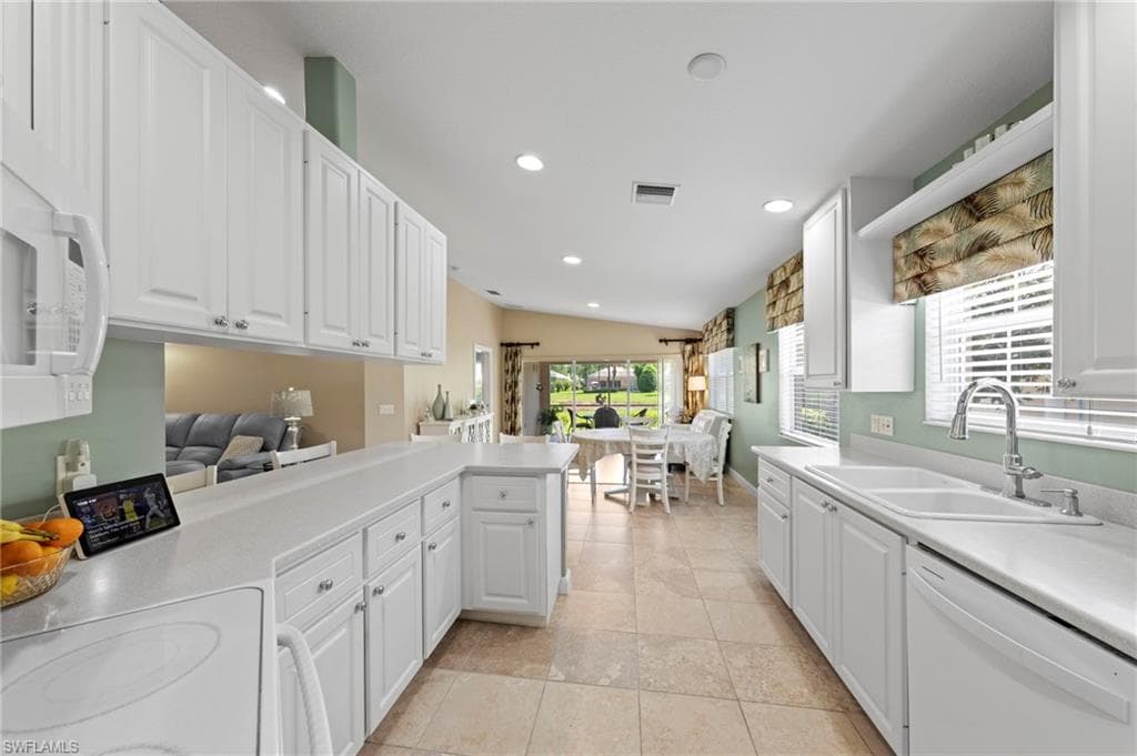 28043 Dorado DR-11