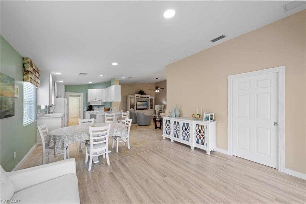 28043 Dorado DR-29