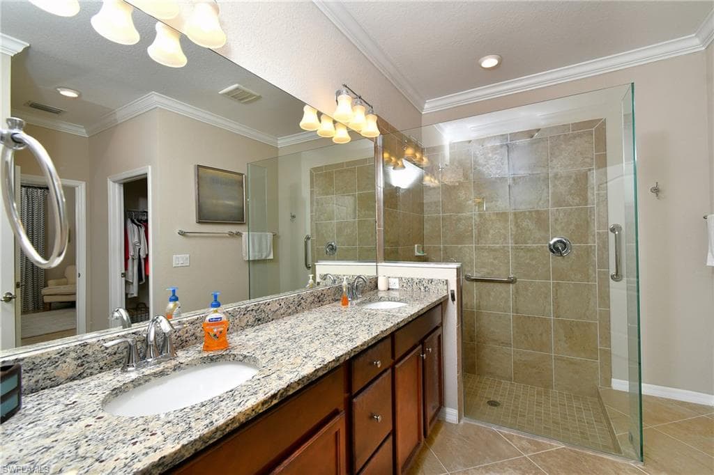 11608 Golden Oak TER-15