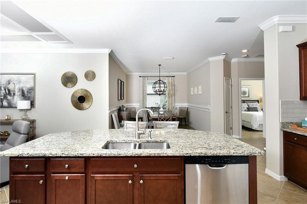 11608 Golden Oak TER-4