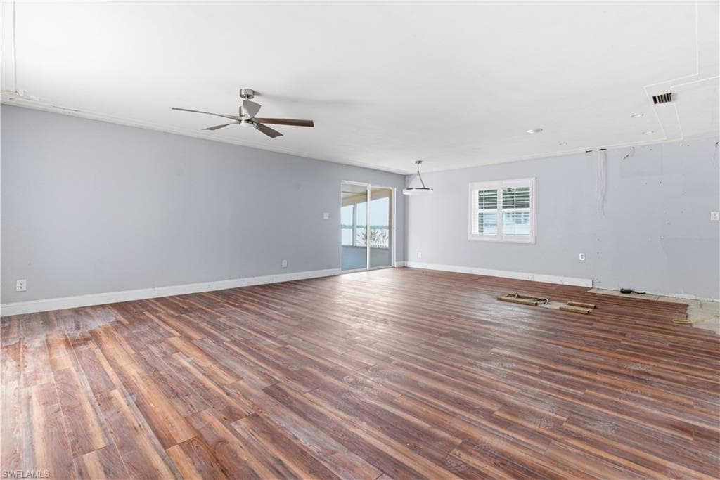 455 Donora BLVD-6