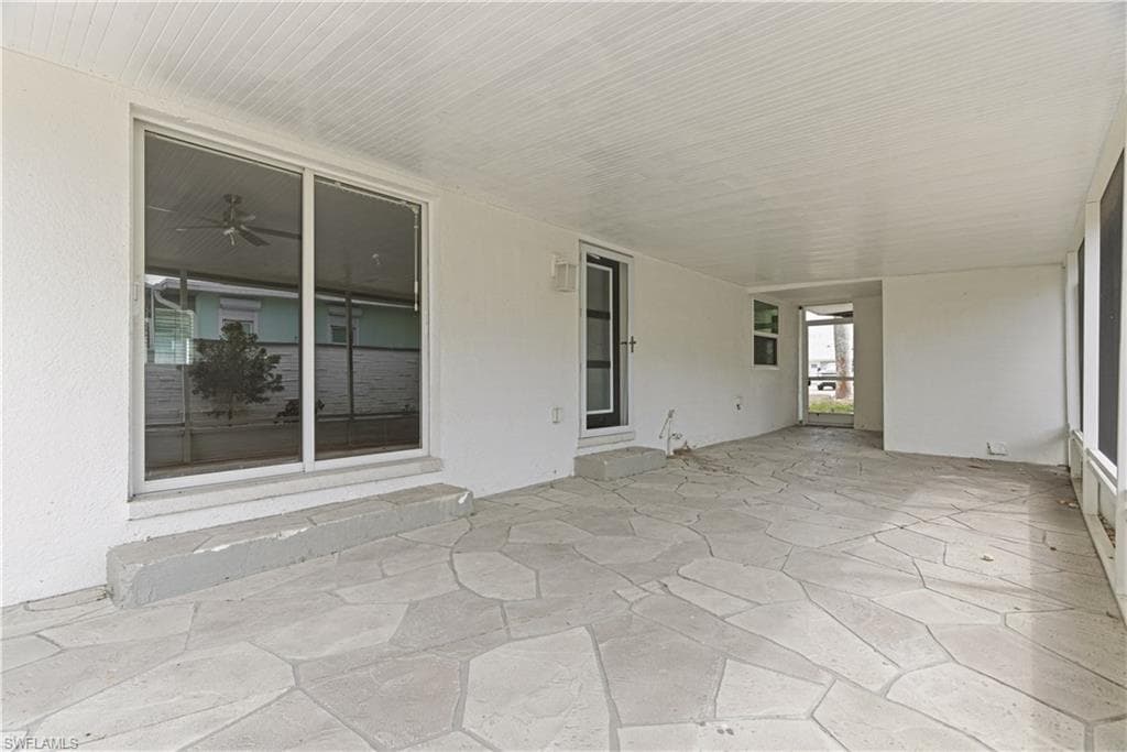 455 Donora BLVD-17