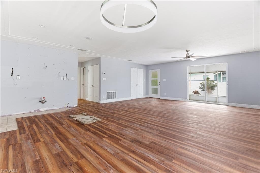 455 Donora BLVD-7
