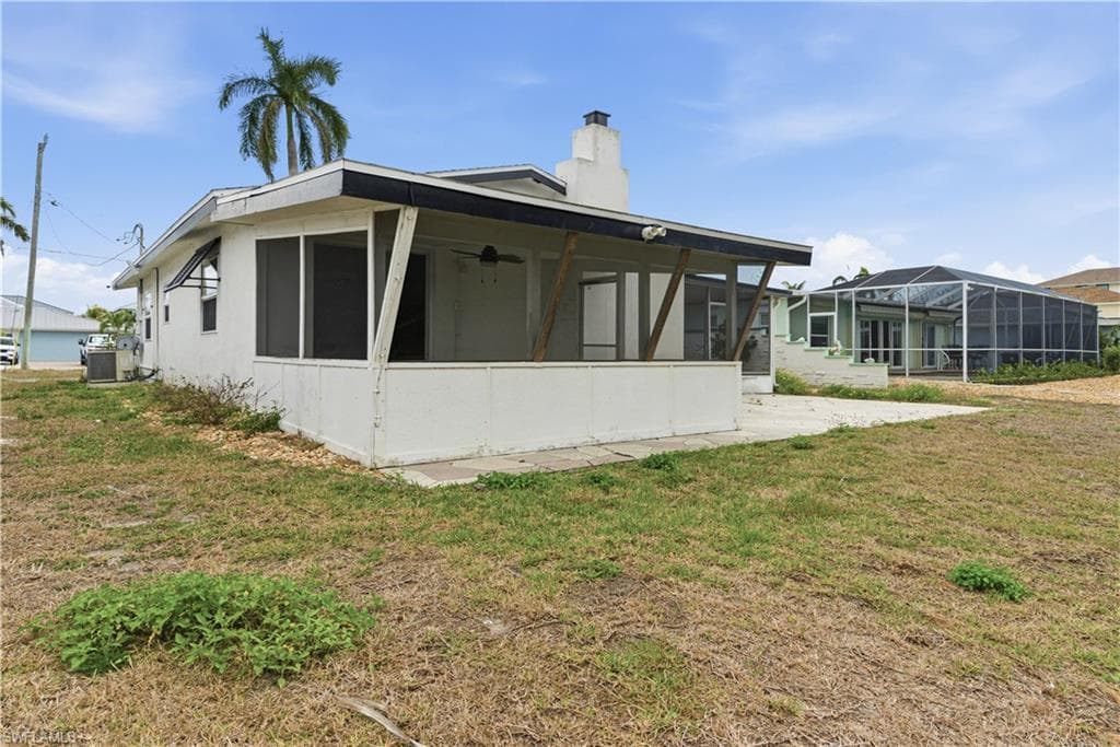 455 Donora BLVD-33