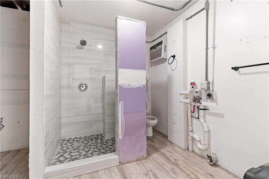 455 Donora BLVD-14