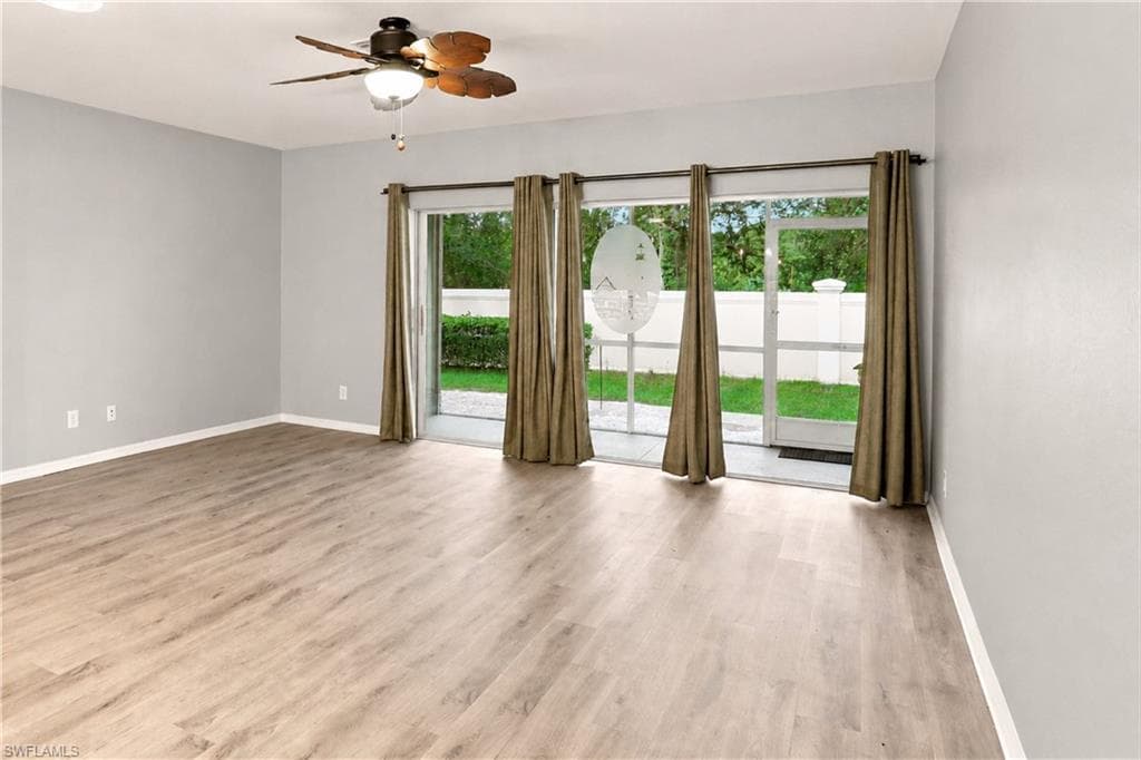 8697 Athena CT-5