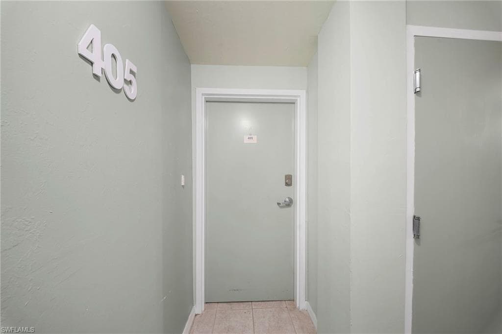 4807 Sunset CT 405-2