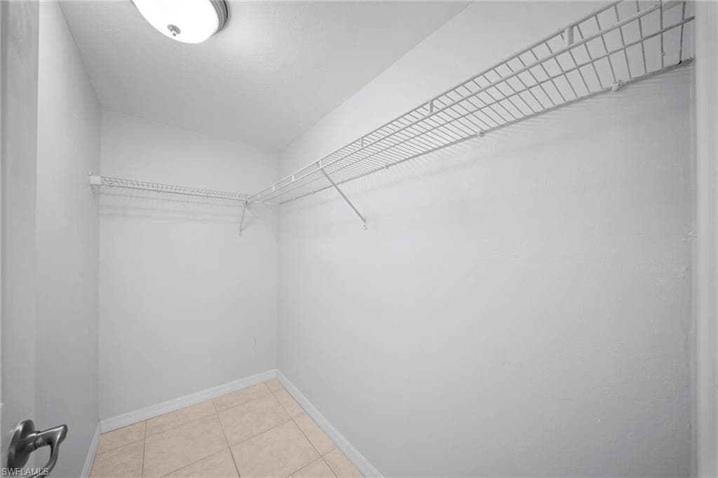 4807 Sunset CT 405-16