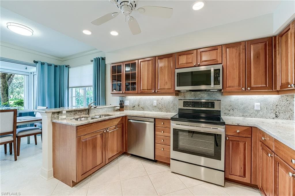 9151 Palmetto Ridge DR 102-9