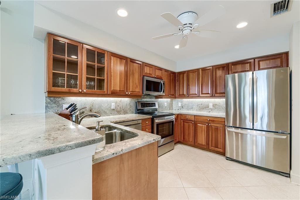 9151 Palmetto Ridge DR 102-8
