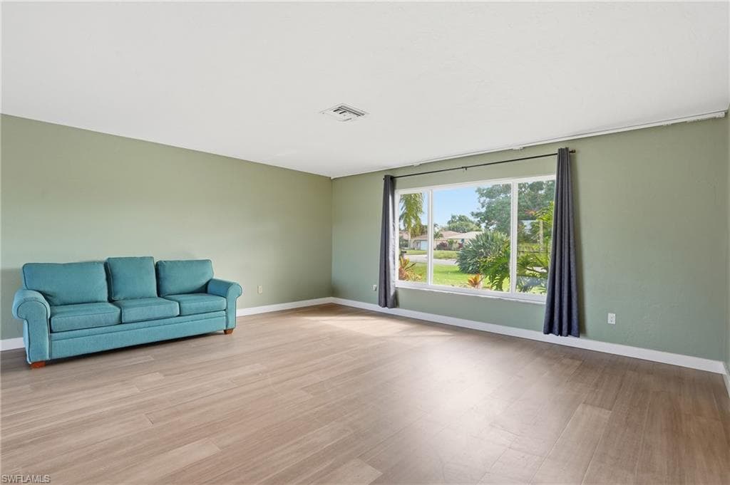 223 Pine Valley CIR-14