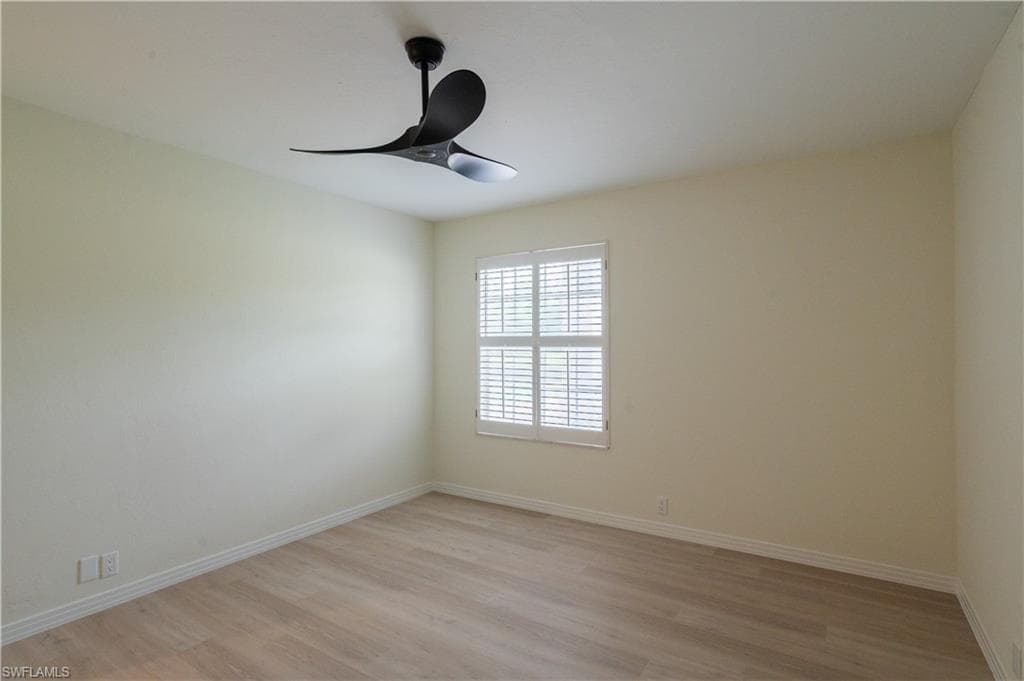 15200 Sweetwater CT-23