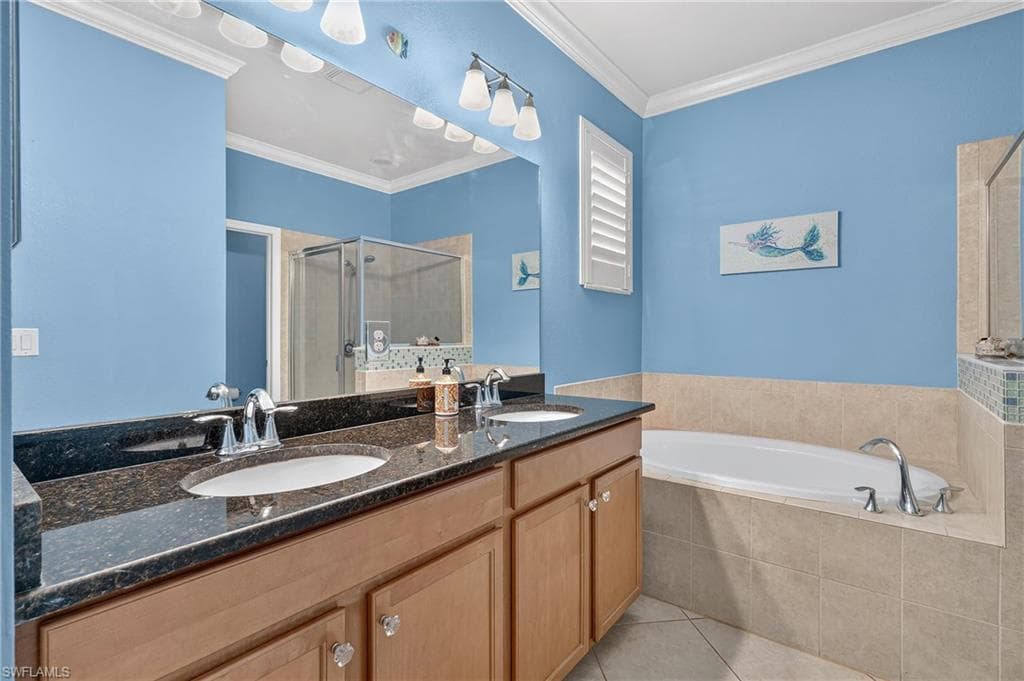 3652 Treasure Cove CIR-16