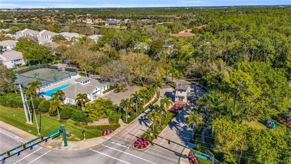 9833 Clear Lake CIR-39