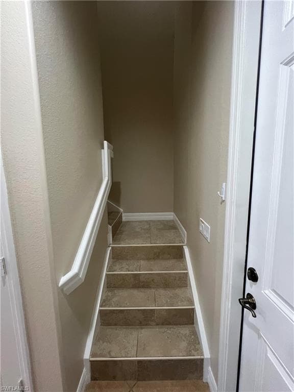 4089 Cherrybrook LOOP-19