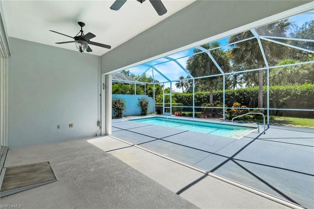 2709 Island Pond LN-23