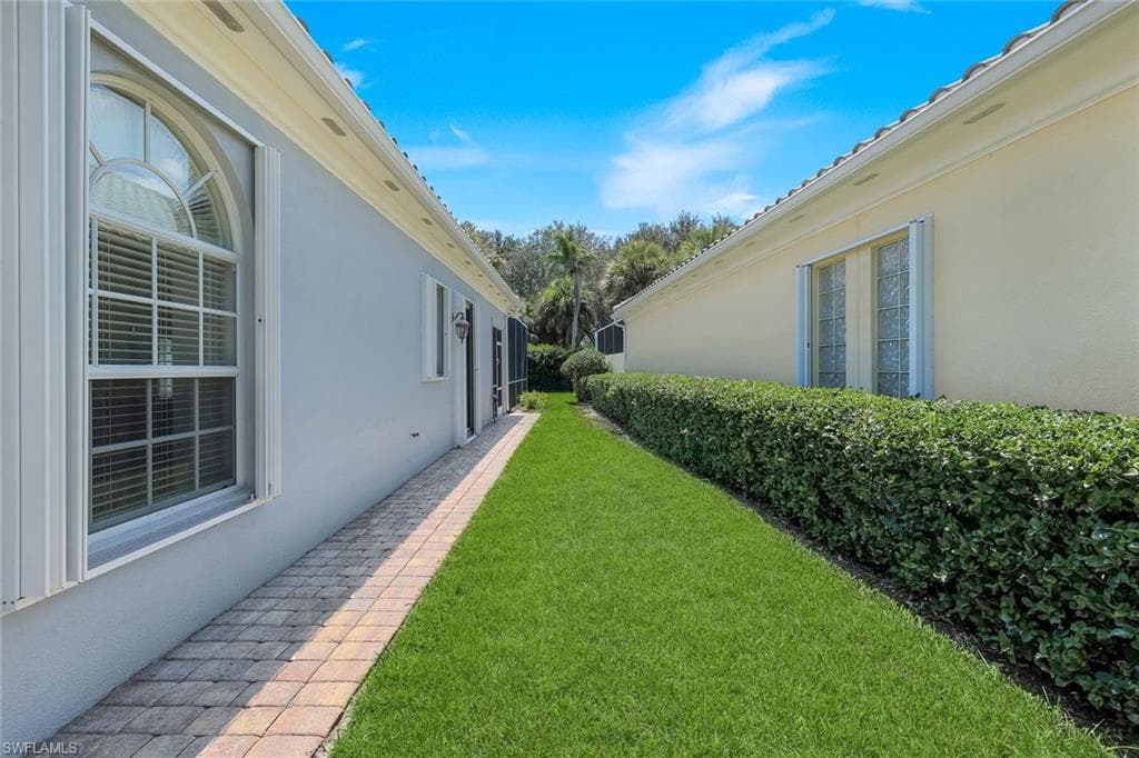 2709 Island Pond LN-28