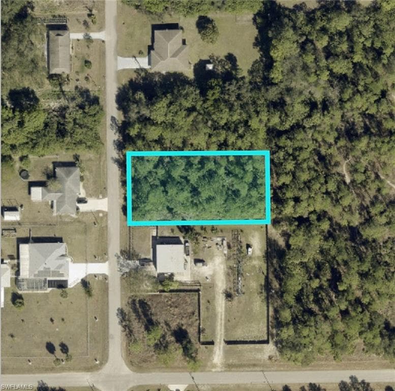 1304 Robert AVE-1
