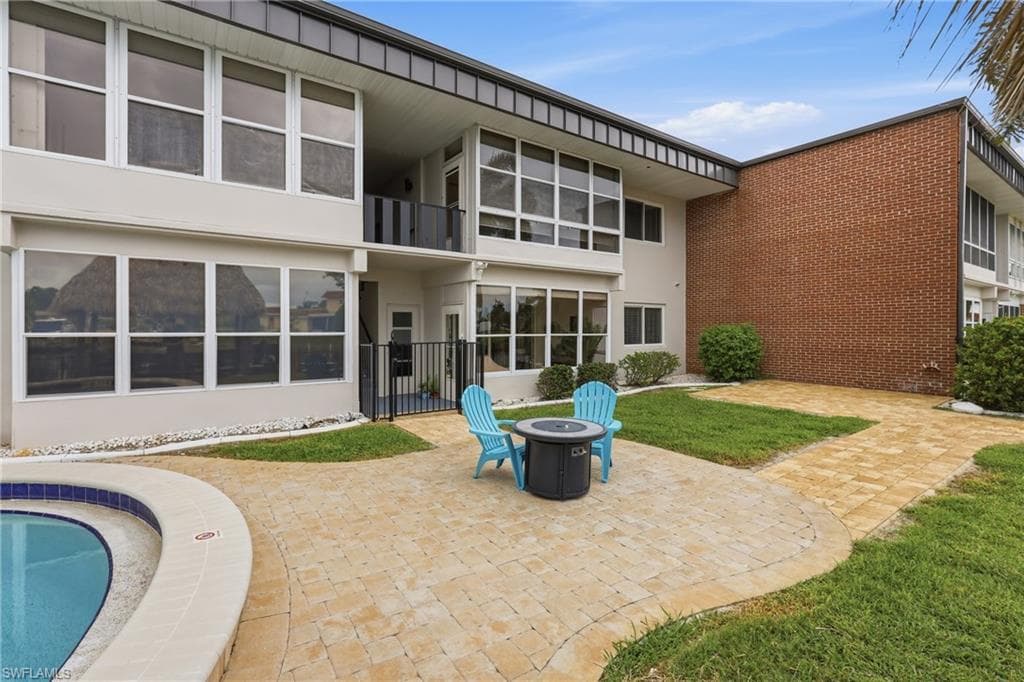 632 Victoria DR 103-23