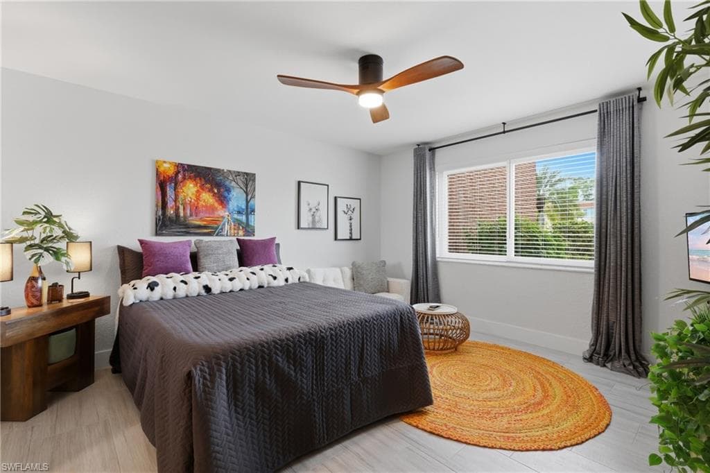 632 Victoria DR 103-3