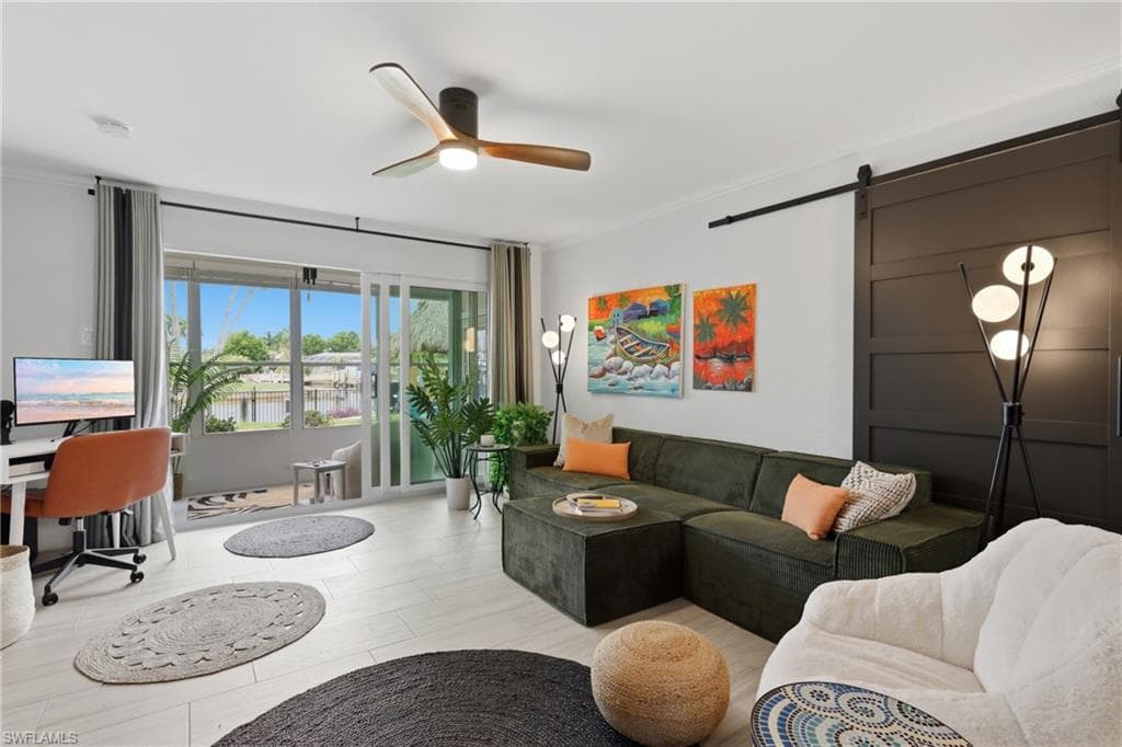 632 Victoria DR 103-1