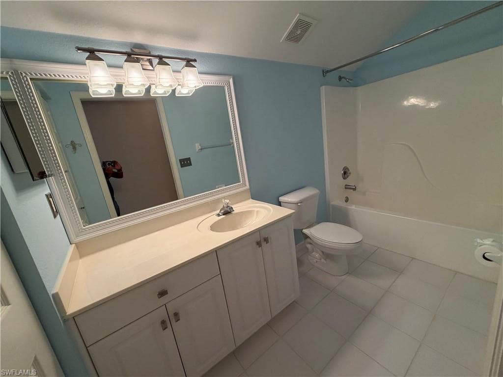 4194 Pensacola AVE-23