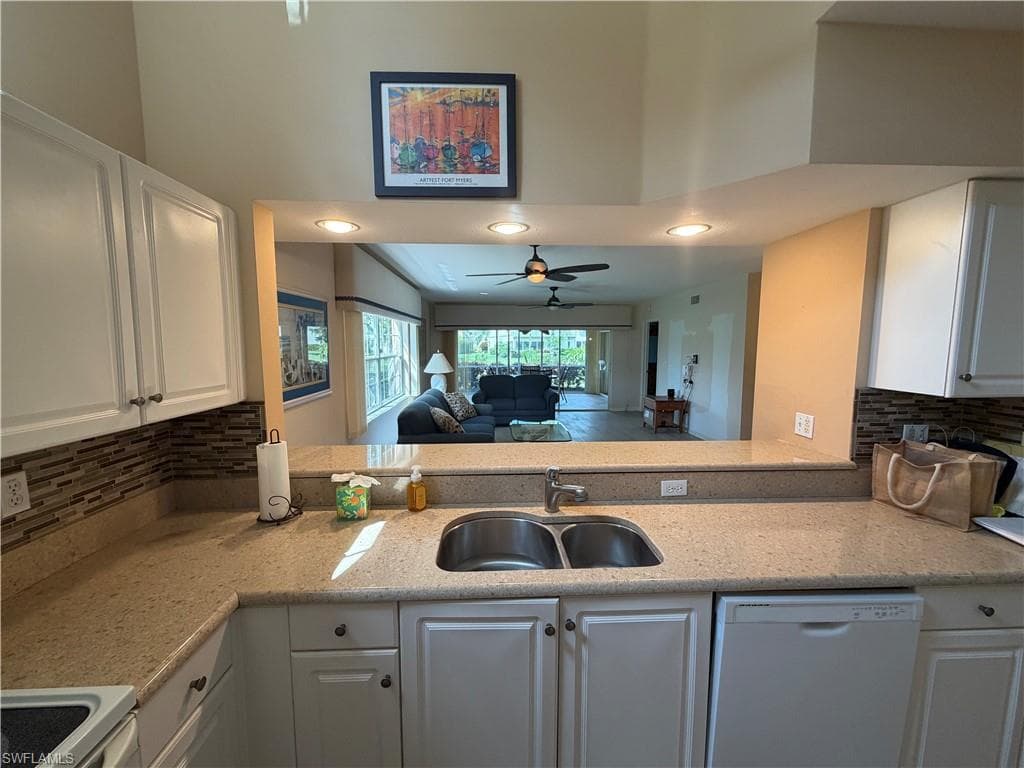 4194 Pensacola AVE-9