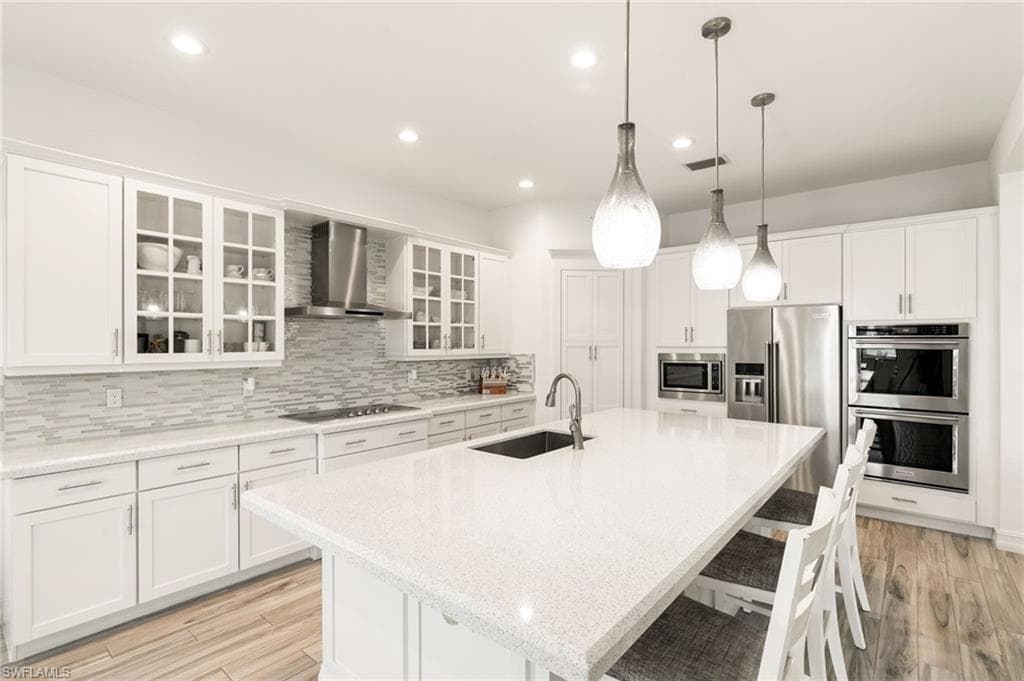 9344 Glenforest DR-6