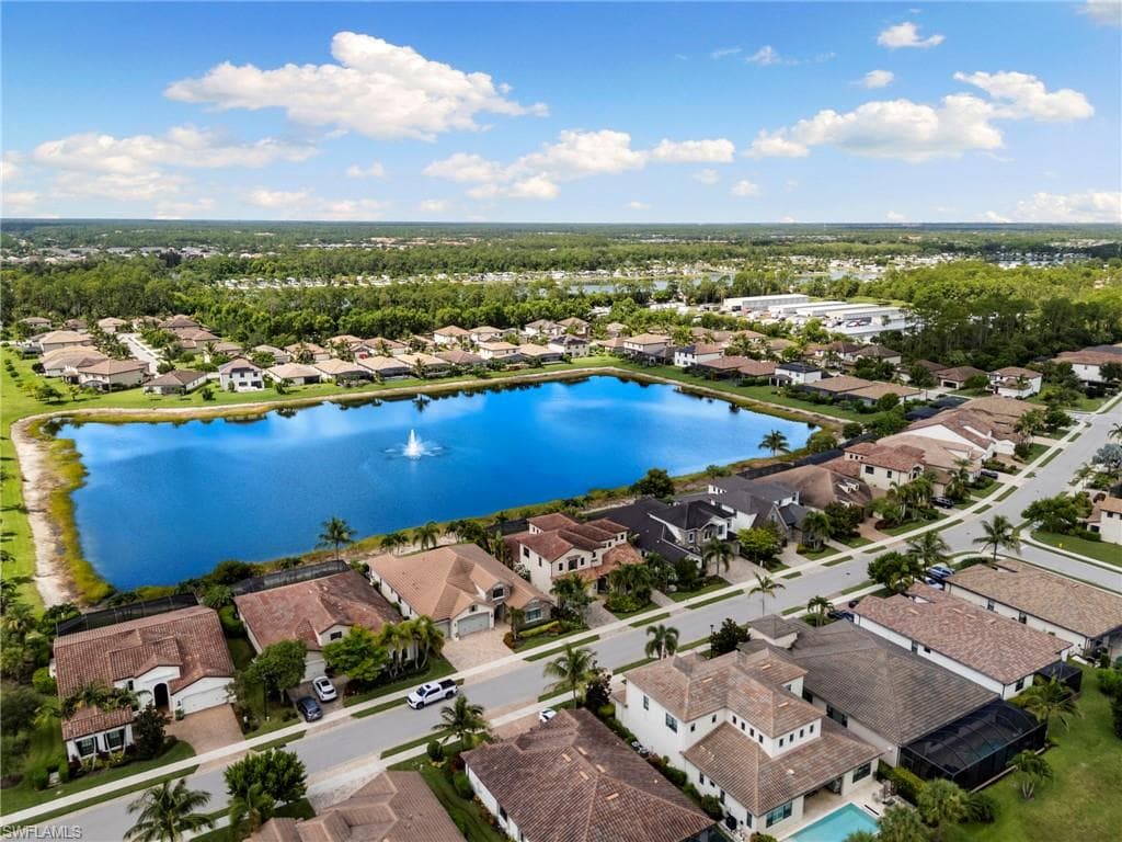 9344 Glenforest DR-38