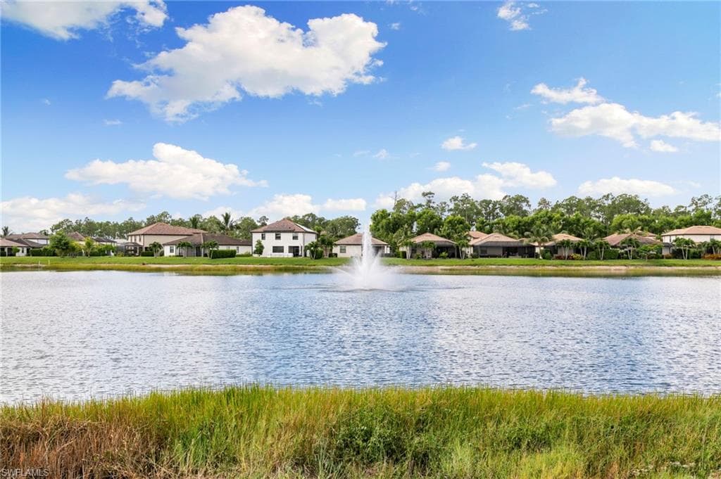 9344 Glenforest DR-37
