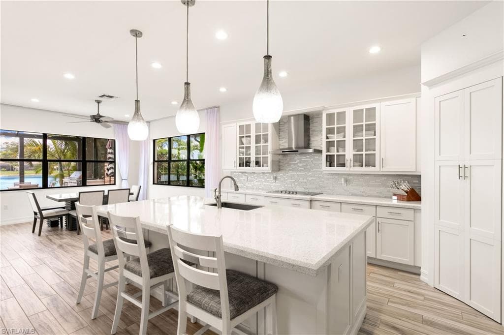 9344 Glenforest DR-8