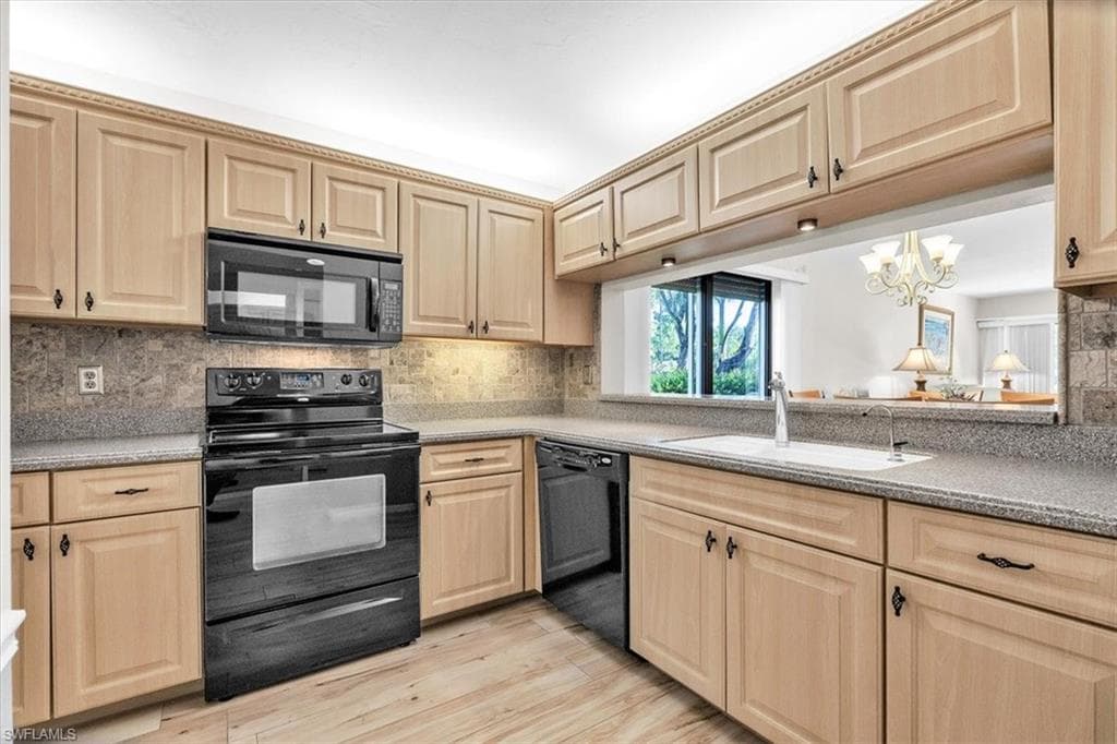 1223 Commonwealth CIR 101-9