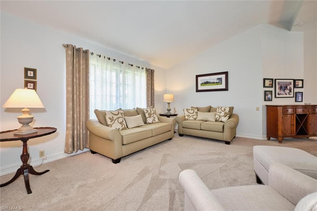 15440 Kilmarnock DR-16