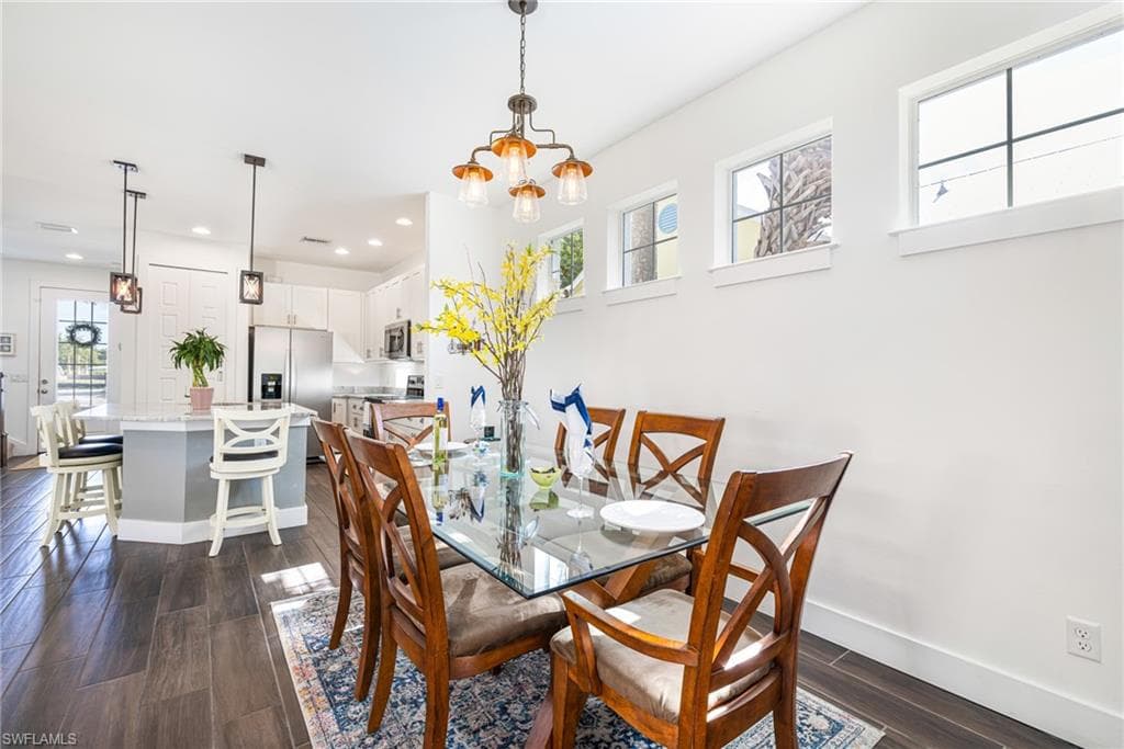 2974 Van Buren AVE-16