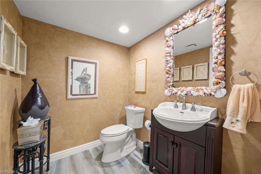 15228 Fiddlesticks BLVD-27