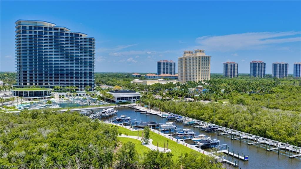 5100 Seagrass BLVD 802-25