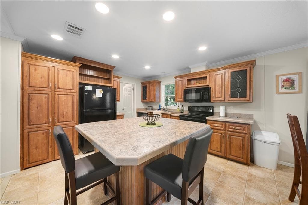 27472 Rue Viauv AVE-7
