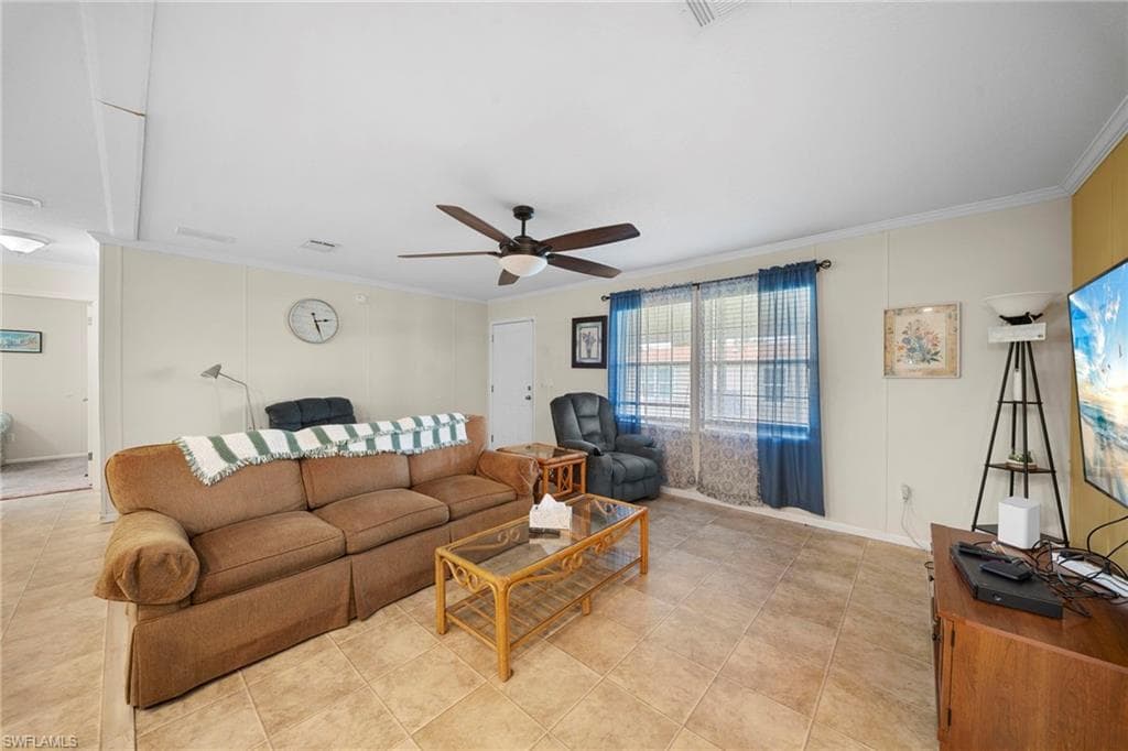 27472 Rue Viauv AVE-5