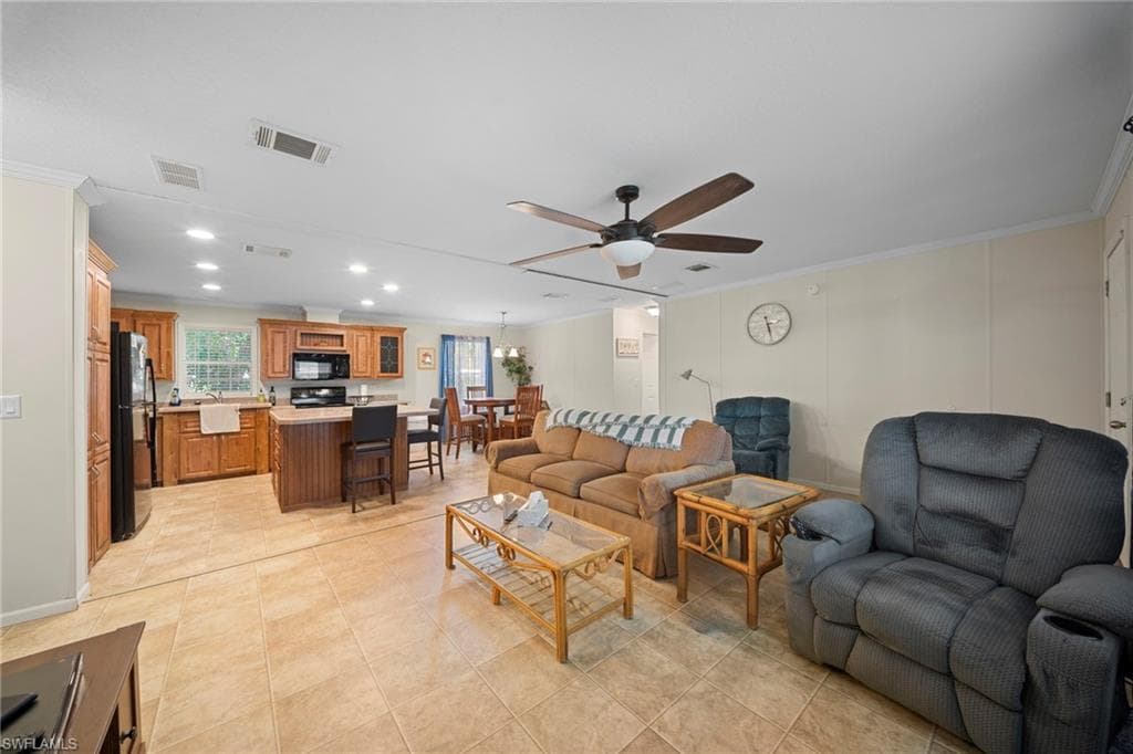 27472 Rue Viauv AVE-4