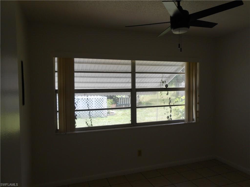 404 Joel BLVD-26