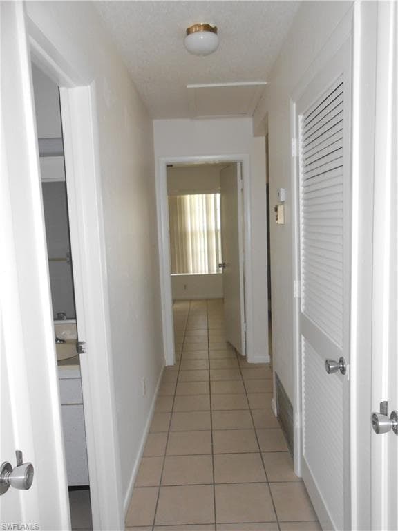 404 Joel BLVD-28