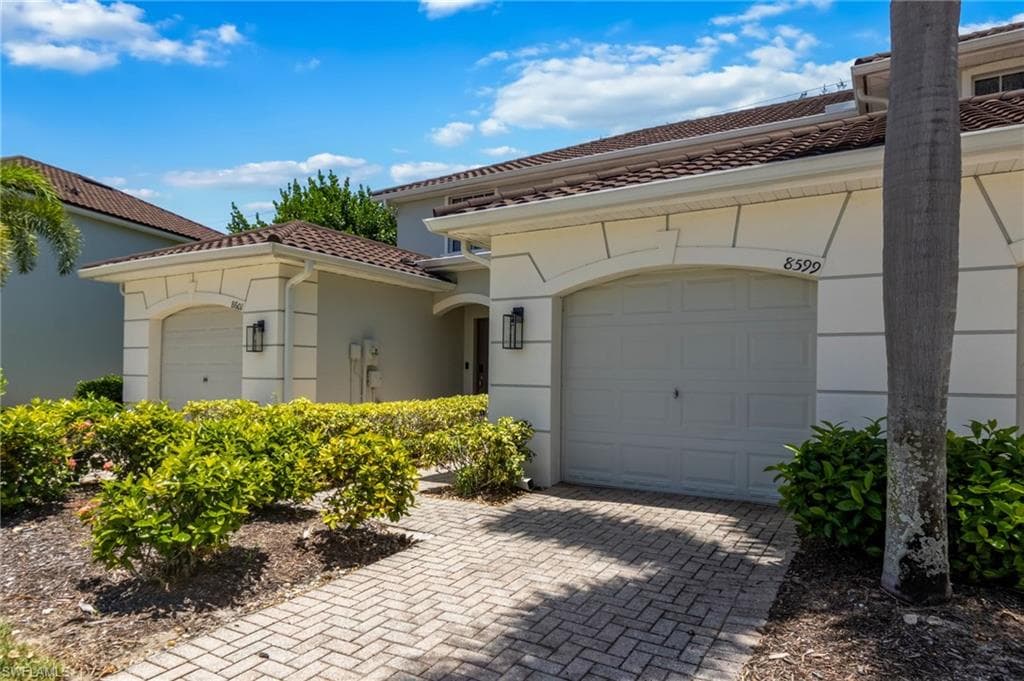8599 Athena CT-2